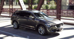 マツダの試乗車